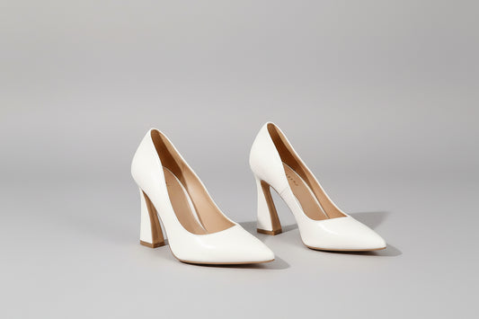 THE LUNA POINT CHUNKY PUMP
