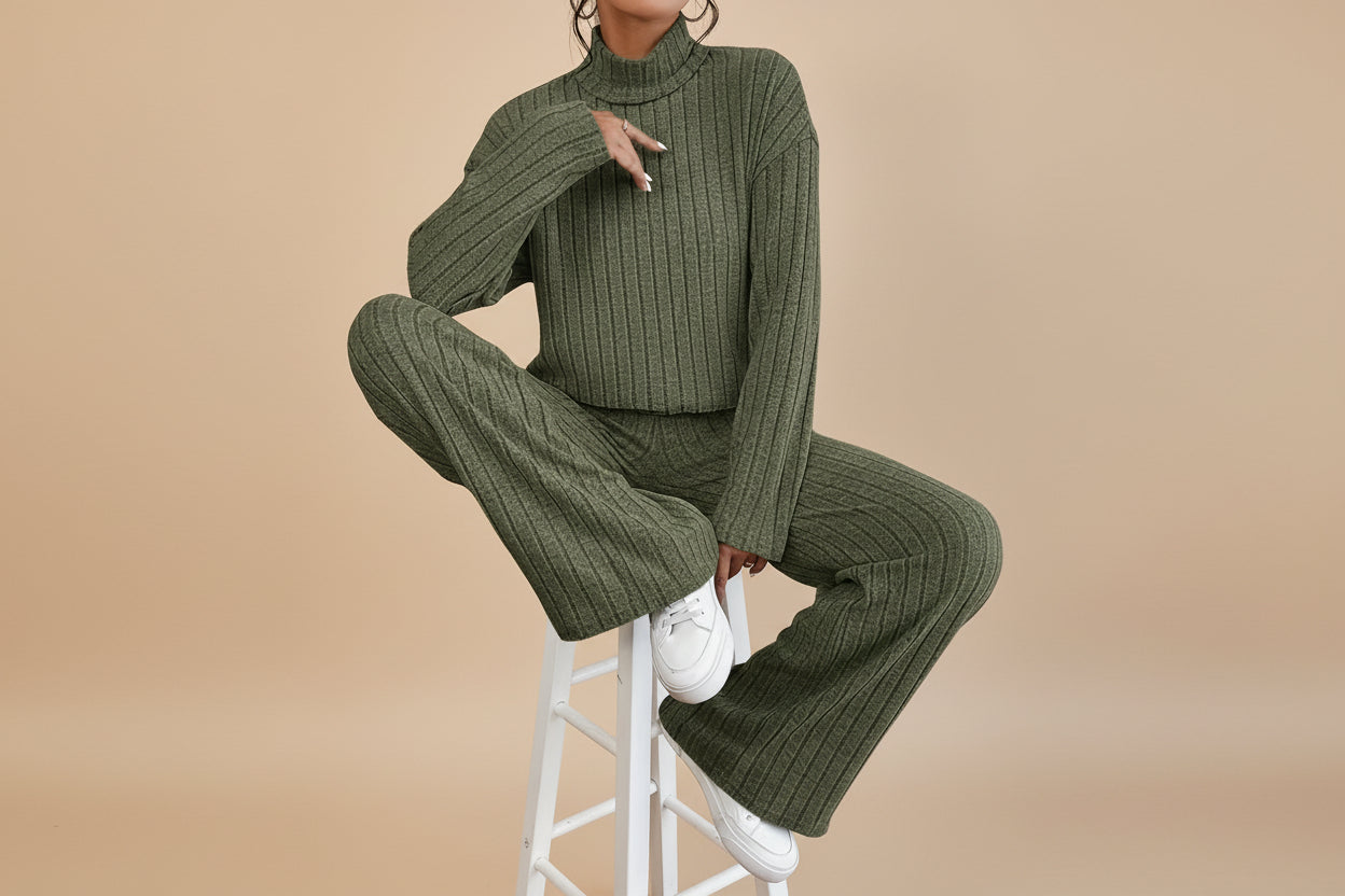 THE CALEY MOCK NECK COZY SET